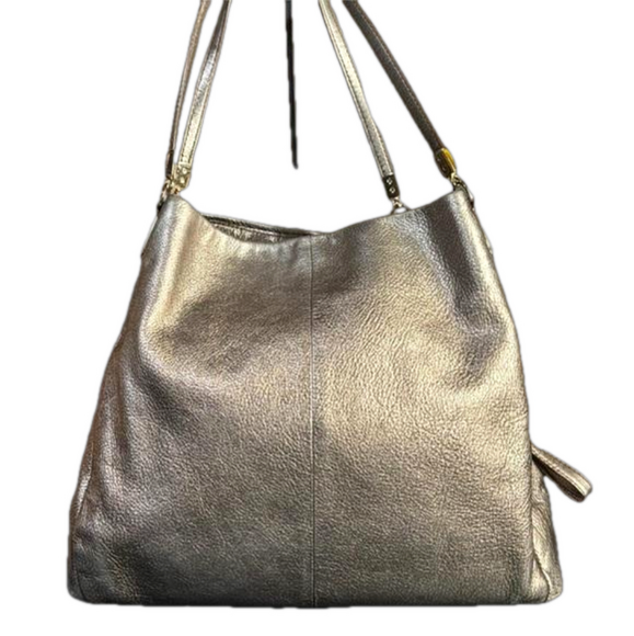 Coach F334495 Phoebe Shoulder Bag Pebbled Leather Handbag Light Silver - Picture 1 of 14